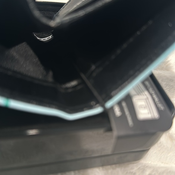 NWT Buckle Down Bi-Fold Wallet with Credit Cards, ID and Bill Slots. - Picture 8 of 10